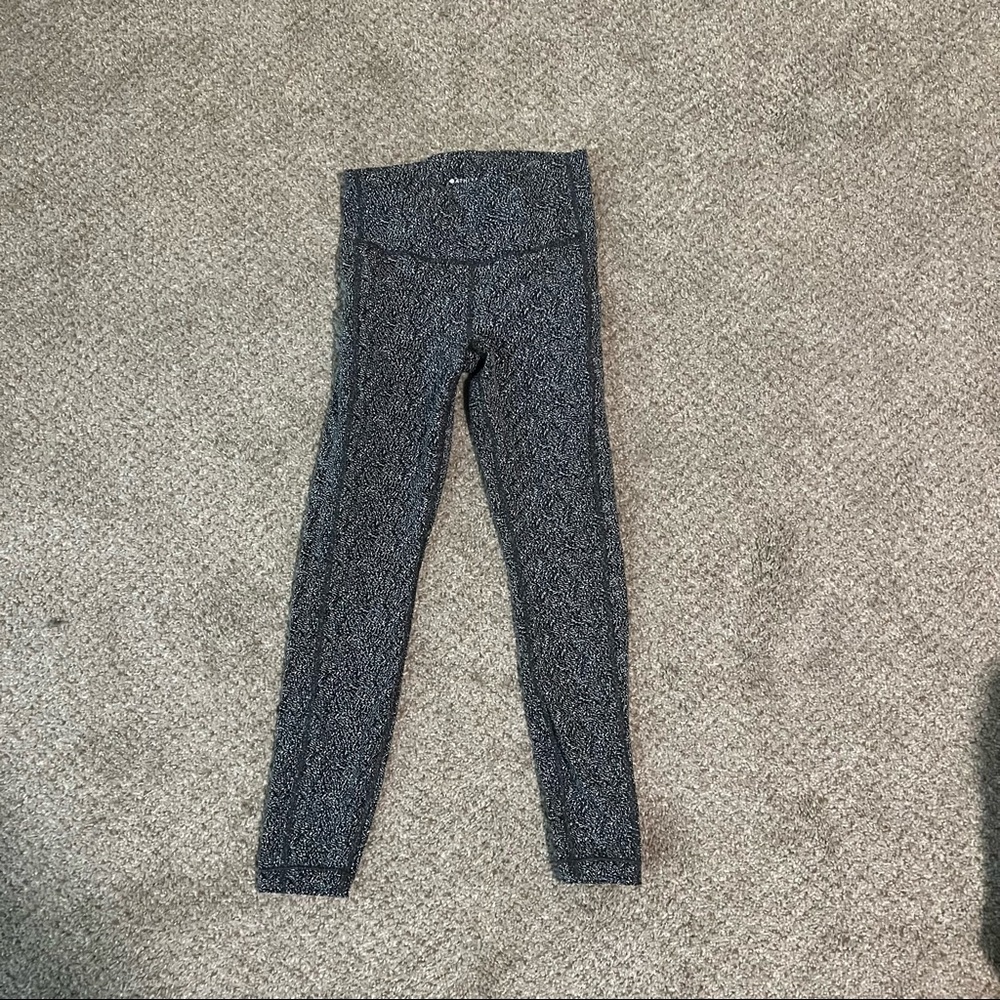 Athleta Leggings / Tights with pockets 7/8